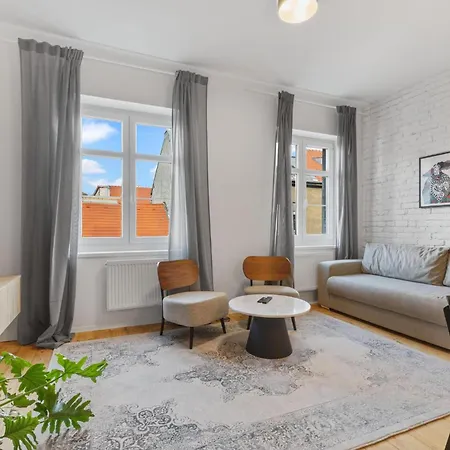 Ah Luxury Old Town Апартаменты *