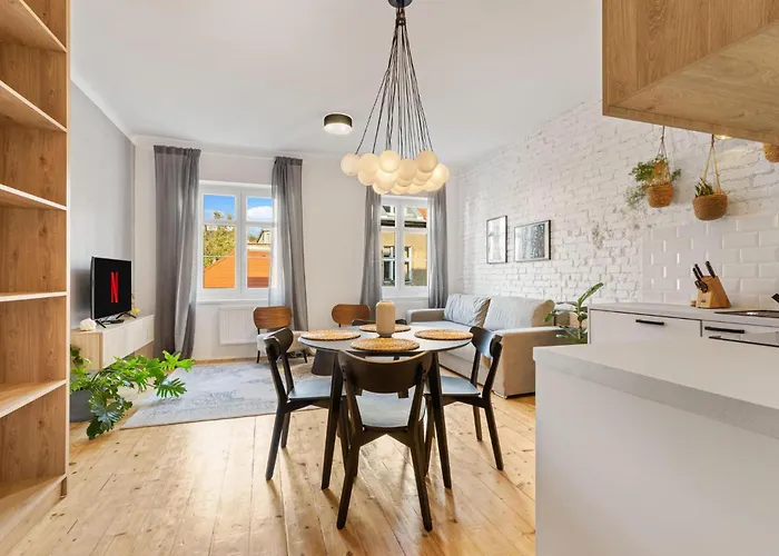 Ah Luxury Old Town *